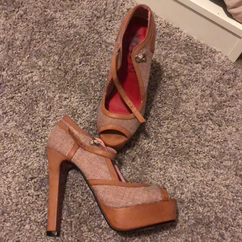 Red bottom peep toes Mary Janes never worn 8